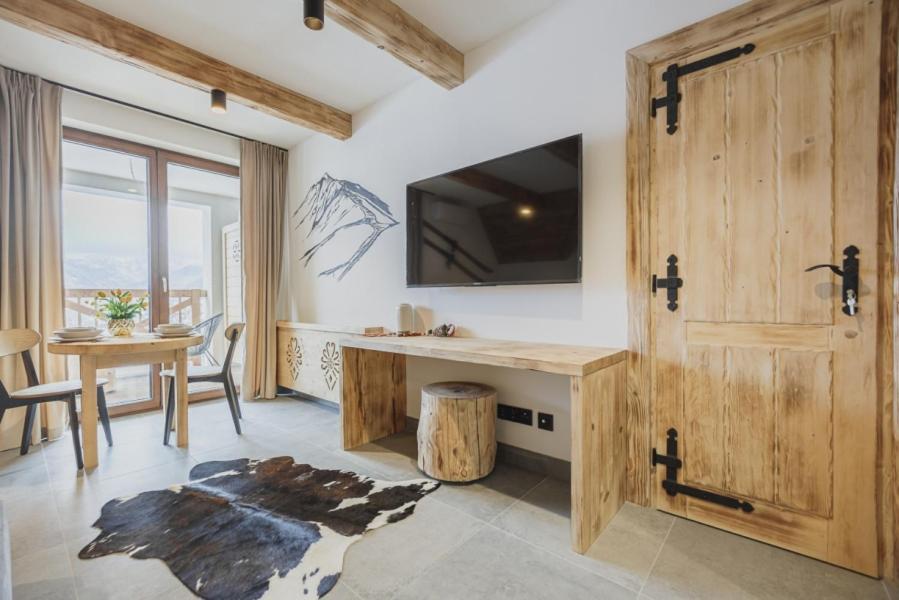 H900 Apartment